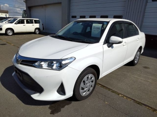 1288 Toyota Corolla axio NZE164 2018 г. (LUM Hokkaido Nyusatsu)